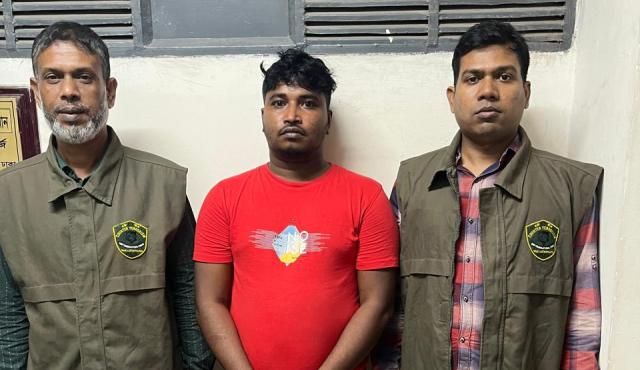 মোহাম্মদপুরের কুখ্যাত ছিনতাই চক্রের প্রধান বিল্লাল ওরফে ভাগনে বিল্লাল গ্রেফতার