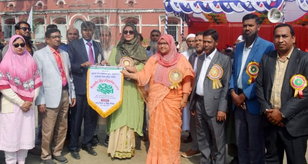 খুলনা উপাঞ্চলিক স্কুল ও মাদ্রাসা ৫৪ তম শীতকালীন ক্রীড়া প্রতিযোগিতার উদ্বোধন