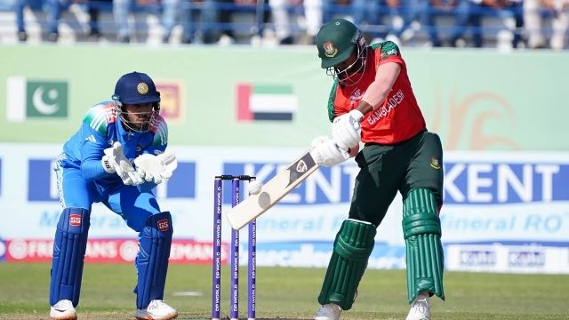 ভারতকে হারিয়ে ফাইনালে বাংলাদেশ
