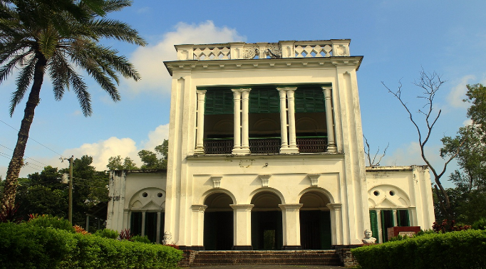 উদ্ধার হলো দক্ষিণডিহি: অবমুক্ত হলো কবিগুরুর স্মৃতিধন্য শ্বশুরালয়