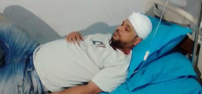 আশুলিয়ায় এক আসামি গ্রেফতার করতে গিয়ে পুলিশ অফিসার নৃশংস হামলার শিকার