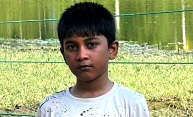 মাইলস্টোন স্কুল এন্ড কলেজে বিমান দুর্ঘটনা বোনের দেখানো পথে না ফেরার দেশে ভাই নাফি