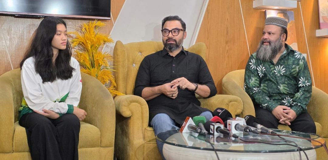 খেলাধুলাকে পেশা হিসেবে প্রতিষ্ঠা করতে চায় বিএনপি: আমিনুল হক