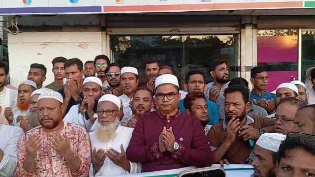 সরাইলে ঐতিহাসিক জাতীয় বিপ্লব ও সংহতি দিবস পালিত: নানান স্লোগানে রাজপথ মুখরিত