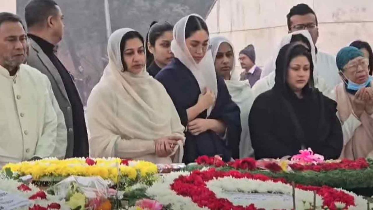 দাদির কবর জিয়ারত করলেন জাইমা রহমান