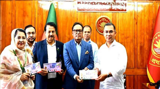 বিশ্বকাপ ফুটবল উপলক্ষে স্মারক ডাকটিকিট উন্মোচন করলেন প্রধানমন্ত্রী