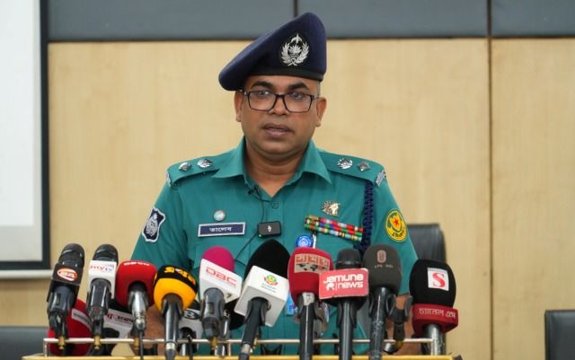 ডিএমপির অভিযানে কার্যক্রম নিষিদ্ধ আওয়ামী লীগ ও অঙ্গ সংগঠনের ২১ নেতাকর্মী গ্রেফতার