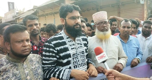 ফ্যাসিস্ট শেখ হাসিনার মাফিয়া চক্র এখনো ক্লিন হয়নি: ড. আতিক মুজাহিদ