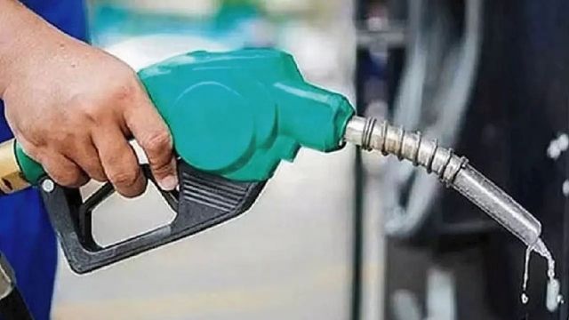 বাড়লো সব ধরনের জ্বালানি তেলের দাম