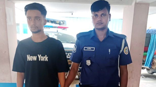 ভোলায় আলোচিত মিম হত্যা মামলার আসামি রাকিব গ্রেফতার