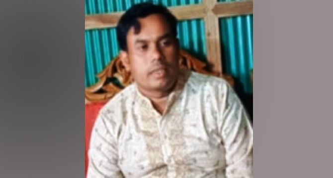 বাড়িতে নেই,তবু মিথ্যা মামলার আসামী,চাচার বিরোদ্ধে অভিযোগ ভাতিজার