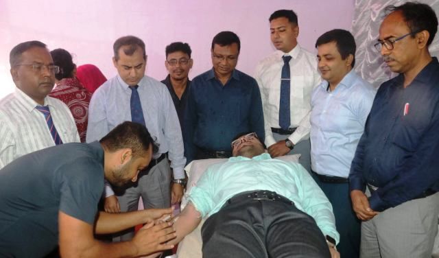 মাগুরায় জুলাই পুনর্জাগরণ অনুষ্ঠানমালার আওতায় রক্তদান কর্মসূচি ও মেডিকেল ক্যাম্প অনুষ্ঠিত