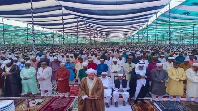 খুলনায় পবিত্র ঈদ-উল-ফিতরের জামাত ও বিভিন্ন কর্মসূচি গ্রহণ তথ্য বিবরণী