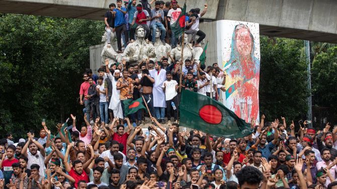 জুলাই যোদ্ধাদের দায়মুক্তি আইনের অনুমোদন