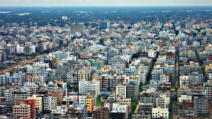 আজ দূষিত শহরের তালিকায় তৃতীয় ঢাকা