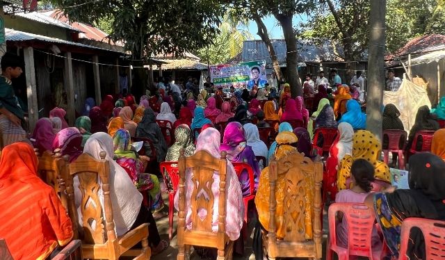 ধর্মপাশায় জয়শ্রী ইউনিয়নে মাহবুবুর রহমানের পক্ষে উঠান বৈঠক