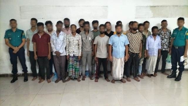 ২০ জনকে গ্রেফতার করেছে মোহাম্মদপুর থানা পুলিশ