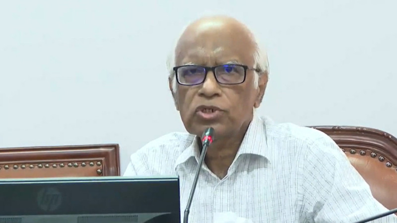 বিদায়ী উপদেষ্টা শিক্ষকদের সুখবর দিয়ে গেলেন