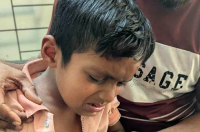 রূপগঞ্জে মা ও ছেলেকে মারধরের অভিযোগ