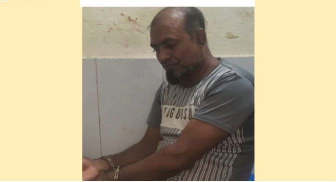 সাতক্ষীরার তালায় পারিবারিক কলহের জেরে স্ত্রীকে কুপিয়ে জখম করেছে স্বামী
