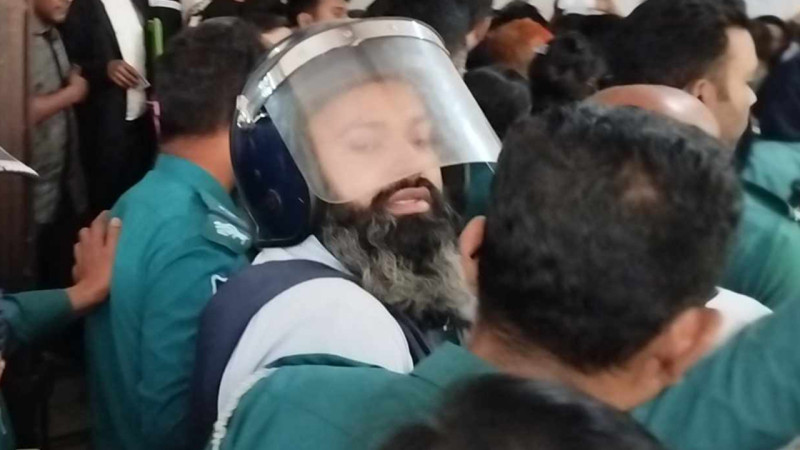 ফাঁসির আদেশ আসতে পারে এতে আমি অবাক হবো না