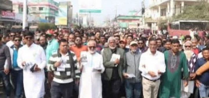 খুলনা-২ আসনে লিফলেট বিতরণ ও গণসংযোগ শুরু বিএনপির ধানের শীষের পদ-প্রার্থী: মঞ্জু