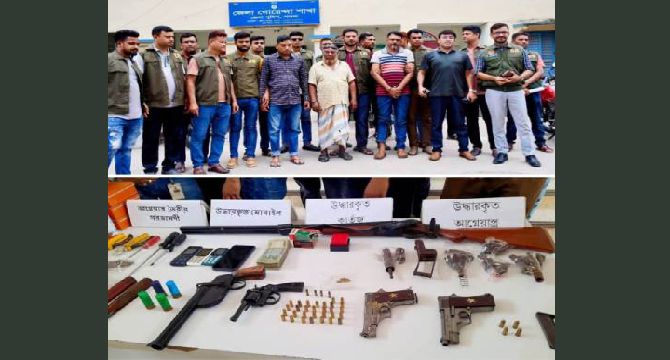 পাবনায় ডিবির অভিযানে অস্ত্র কারখানার সন্ধান, আটক ৩