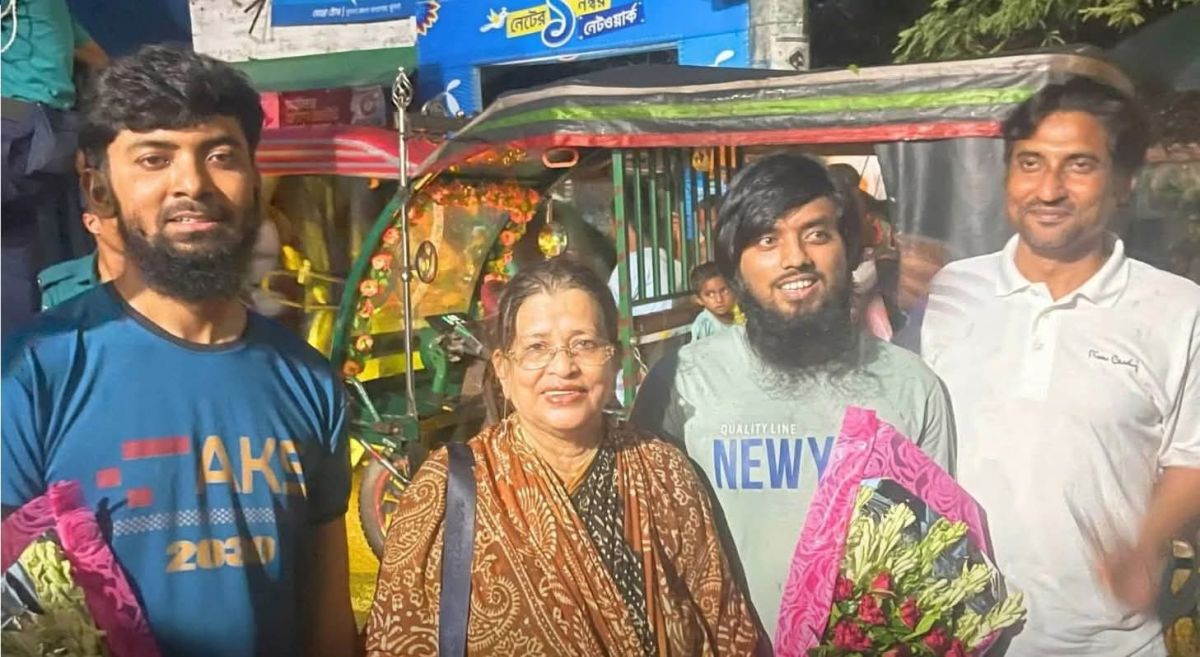 জঙ্গি সন্দেহে তুলে নেওয়ার বিস্ময়কর মামলা খুবির দুই শিক্ষার্থী সাড়ে ৫ বছর পর জামিনে মুক্ত