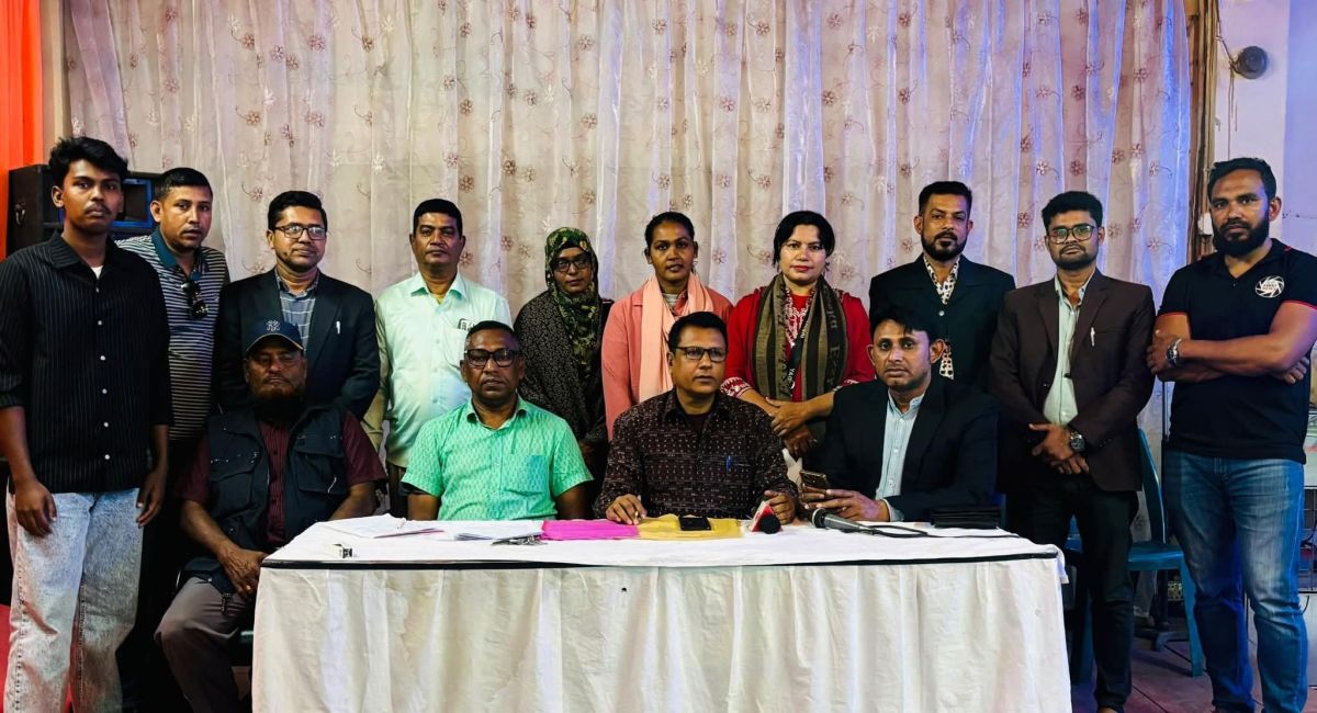 খুলনা মফস্বল প্রেসক্লাবের আংশিক কমিটি গঠন করা হয়েছে শাহীন সভাপতি ও নজরুল সম্পাদক