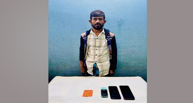 সেনাবাহিনীর অভিযানে দেড় শতাধিক ইয়াবাসহ মাদক ব্যবসায়ী গ্রেফতার