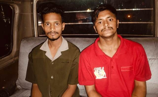 ডিবির অভিযানে কব্জি কাটা আনোয়ার গ্রুপের দুই সদস্য গ্রেফতার