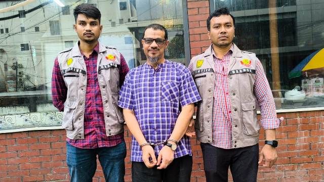 সাবেক মন্ত্রী আমির হোসেন আমুর খালাতো ভাই গ্রেফতার