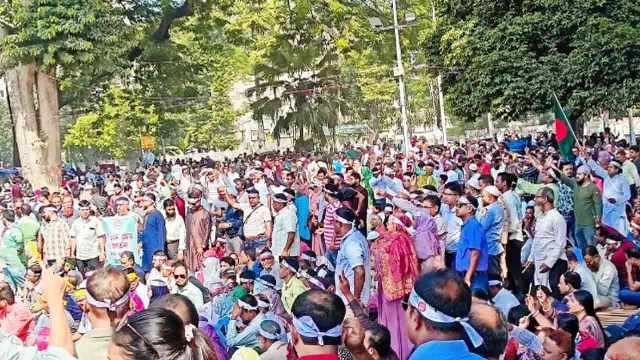 প্রাথমিক শিক্ষকরা কর্মবিরতিতে