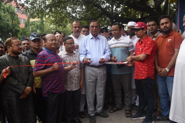 কলাবাগান এসটিএস-এর নান্দনিক রূপান্তর ও ধানমন্ডিতে ডিএসসিসির বিশাল পরিচ্ছন্নতা অভিযান
