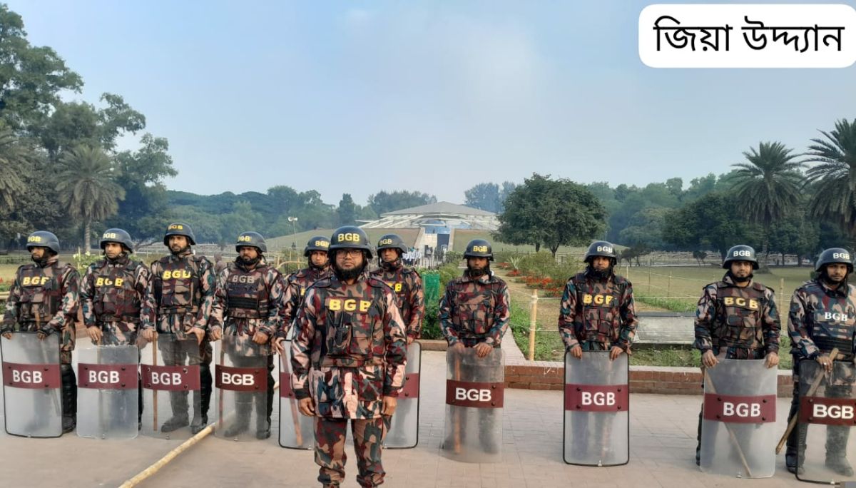 জিয়া উদ্যান এলাকায়, আইনশৃঙ্খলা বাহিনীর কড়া নিরাপত্তা