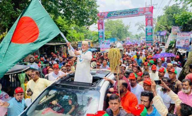 নবীনগরে গণঅভ্যুত্থানের এক বছর পূর্তি উপলক্ষে বিএনপির বর্ণাঢ্য বিজয় র‍্যালি