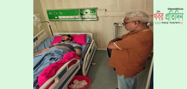 ভিপি নুরকে দেখতে গেছেন,সায়মন তারিক