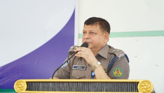 খুলনা মেট্রোপলিটন পুলিশের বদলীজনিত বিদায় সংবর্ধনা  অনুষ্ঠিত হয়েছে