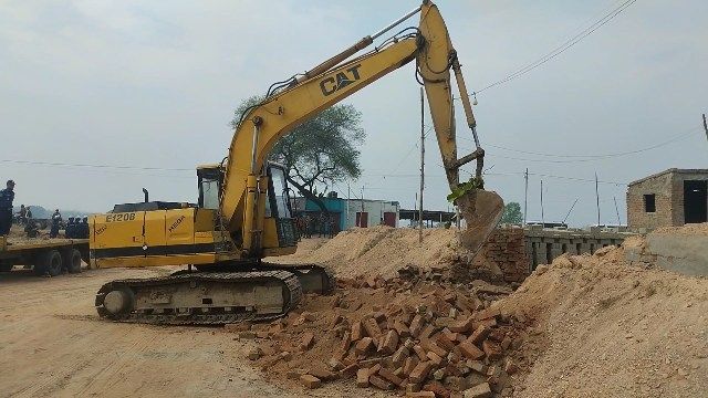 গাংনীতে অবৈধ ইটভাটা উচ্ছেদ অভিযান