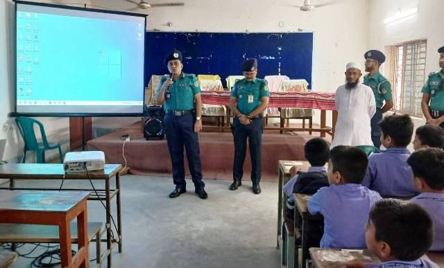 সচেতনতা মূলক কর্মশালায় খুলনার অতিরিক্ত পুলিশ কমিশনারঃ কেএমপি