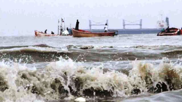 লঘুচাপের শঙ্কা, বাড়বে বৃষ্টি