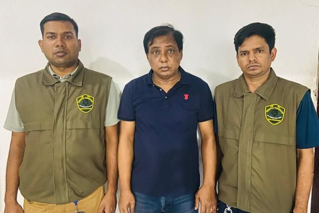 সাবেক সংসদ সদস্য তোফায়েল আহমেদের ভাতিজা স্বপনকে গ্রেফতার করেছে সিটিটিসি