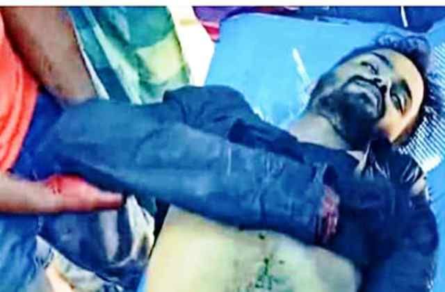 নাসিরনগররে প্রেমের জেরে যুবককে পরিকল্পিত ভাবে কুপিয়ে হত্যা