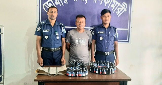 ডোমারে ফেনসিডিলসহ মাদক বিক্রেতা গ্রেফতার
