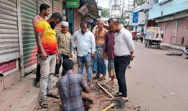 চাঁদপুর শহরে গ্যাস লাইনে লিকেজ, সরবরাহ বন্ধ