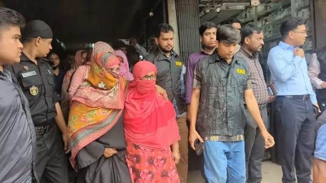 মানিকগঞ্জে র‍্যাব -৪ এর অভিযানে হাসপাতালের দালাল চক্রের ১২ জন সদস্যকে কারাদন্ড প্রদান