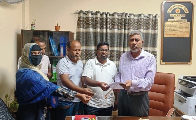 প্রধান শিক্ষকের বিরুদ্ধে দায়ের করা অভিযোগকে ভিত্তিহীন দাবি করে অভিভাবকদের আবেদন