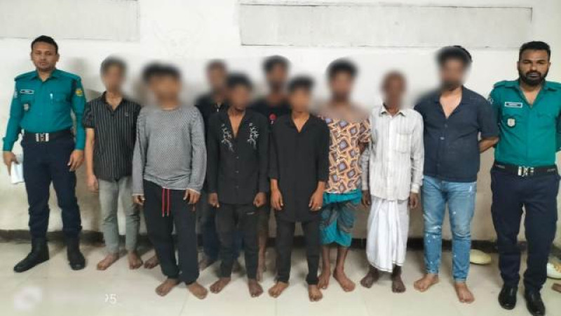 ছিনতাইসহ বিভিন্ন অপরাধে জড়িত ১০ জনকে গ্রেফতার করেছে মোহাম্মদপুর থানা পুলিশ