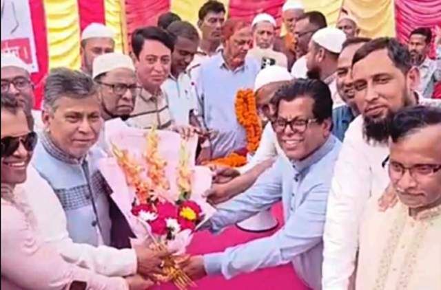নবীনগর বিদ্যাকুটে নবনির্বাচিত সংসদ সদস্যেকে এক বিশাল সংবর্ধনা ও সমাবেশ অনুষ্ঠিত হয়েছে