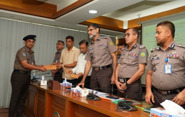 ডিএমপির মার্চ-২০২৬ মাসের মাসিক অপরাধ সভায় শ্রেষ্ঠ হলেন যারা